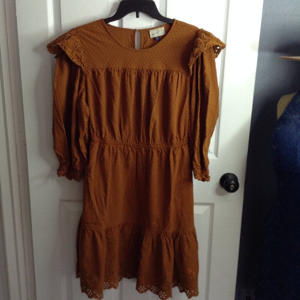 Universal Thread XXL Tiered Collton Swiss Puff, eyelet Lace, Girlhoodcore, Boho